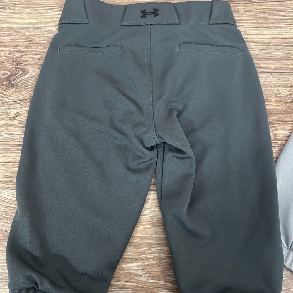 Under Armour girls softball pants x2 small - Picture 4 of 8